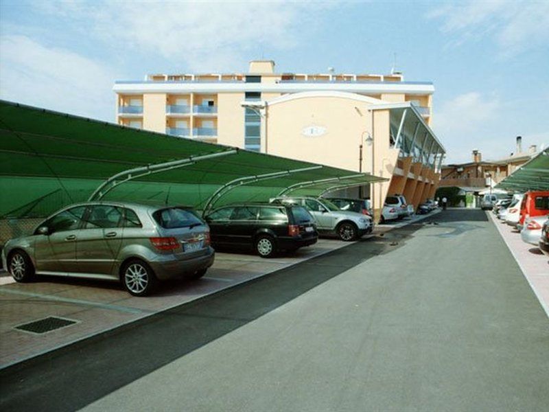 Grand Hotel Esplanada Bibione Luaran gambar